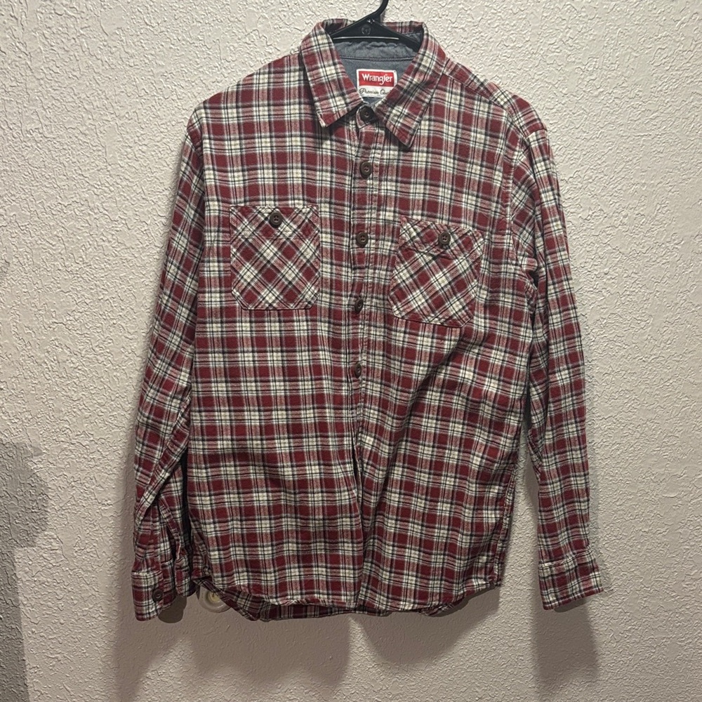 Wrangler Men's Casual Red and White Plaid Shirt